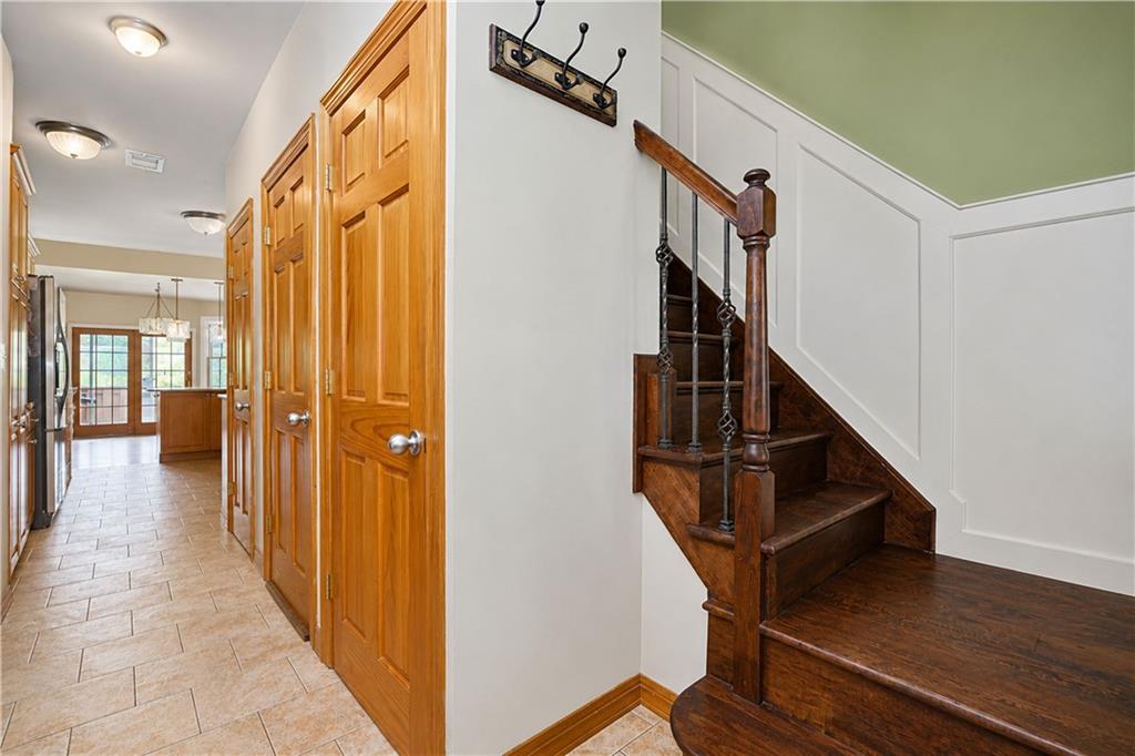 69 Saint Stephens Place, Staten  Island, New York, 10306 image 11
