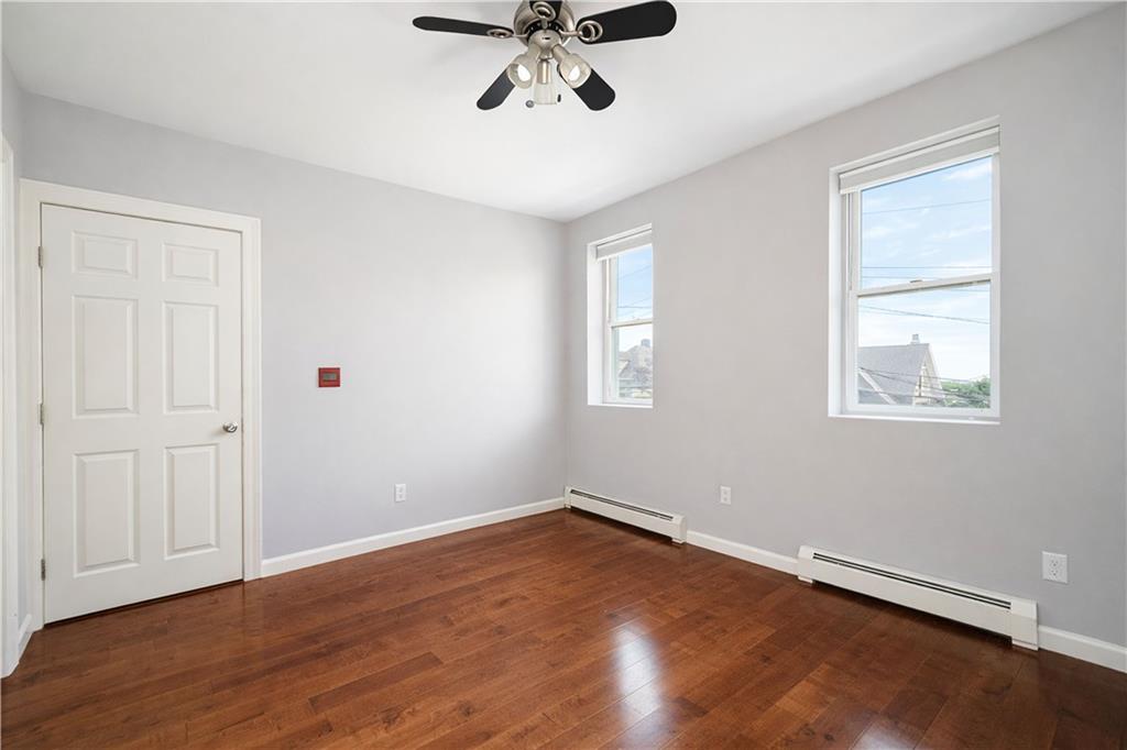 69 Saint Stephens Place, Staten  Island, New York, 10306 image 20
