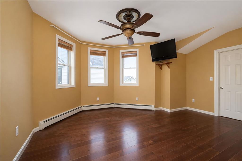 69 Saint Stephens Place, Staten  Island, New York, 10306 image 29