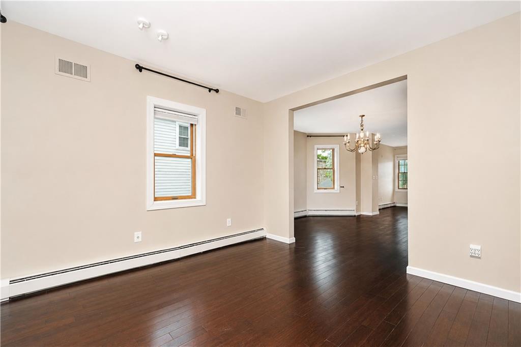 69 Saint Stephens Place, Staten  Island, New York, 10306 image 10