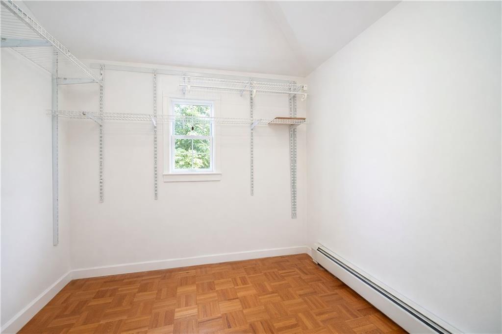 69 Saint Stephens Place, Staten  Island, New York, 10306 image 23