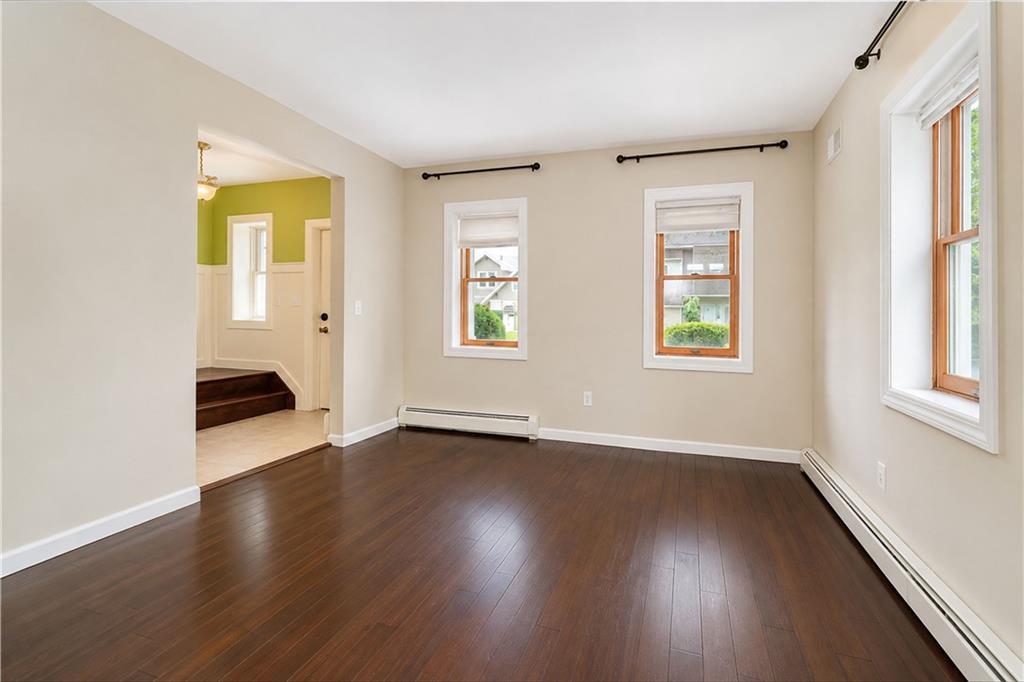 69 Saint Stephens Place, Staten  Island, New York, 10306 image 9