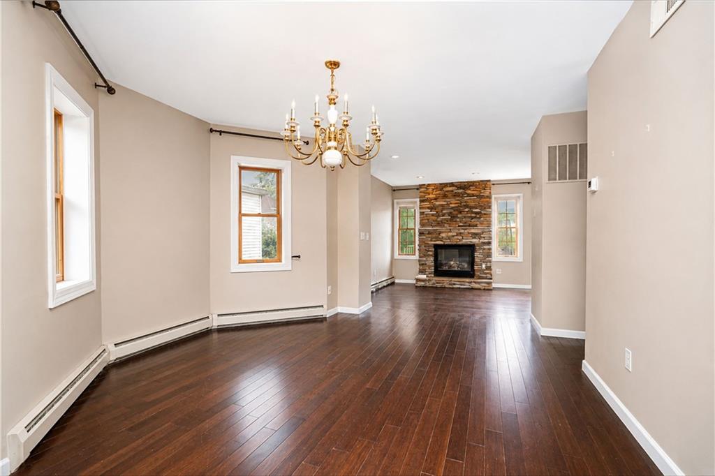 69 Saint Stephens Place, Staten  Island, New York, 10306 image 7