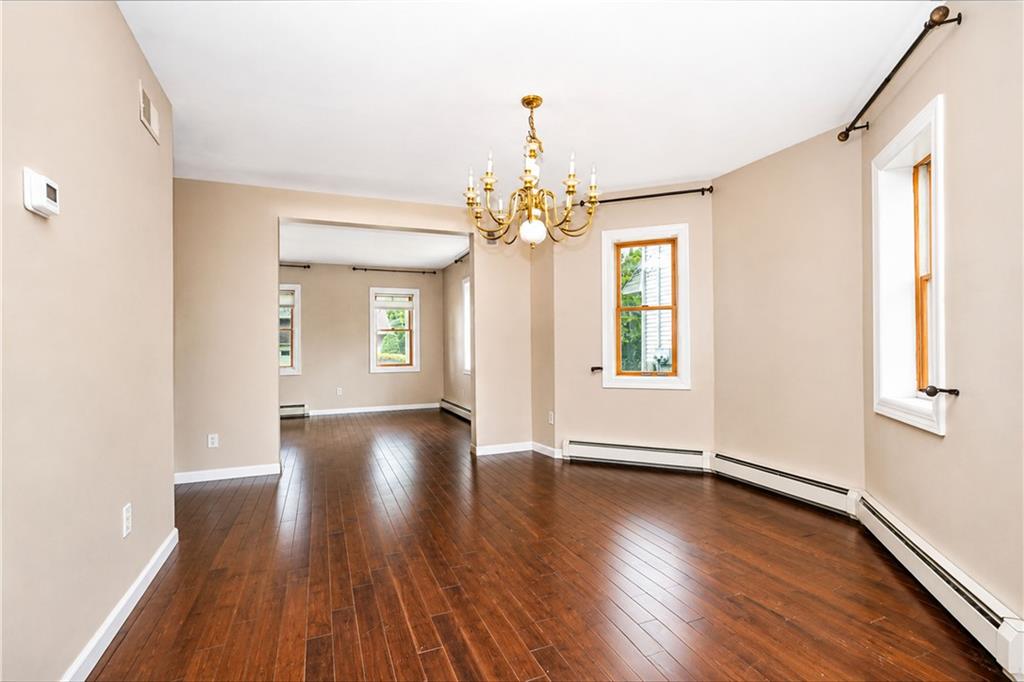 69 Saint Stephens Place, Staten  Island, New York, 10306 image 6