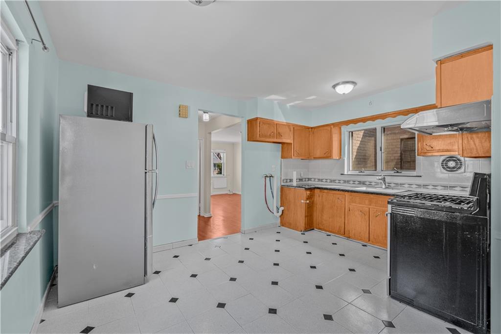 114 Avenue N, Brooklyn, New York, 11230 image 23