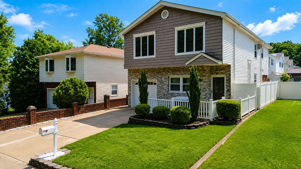58 Grantwood Avenue, Staten  Island, New York, 10312