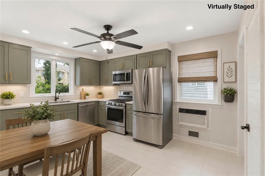 273 Ramona Avenue, Staten  Island, New York, 10312 image 27