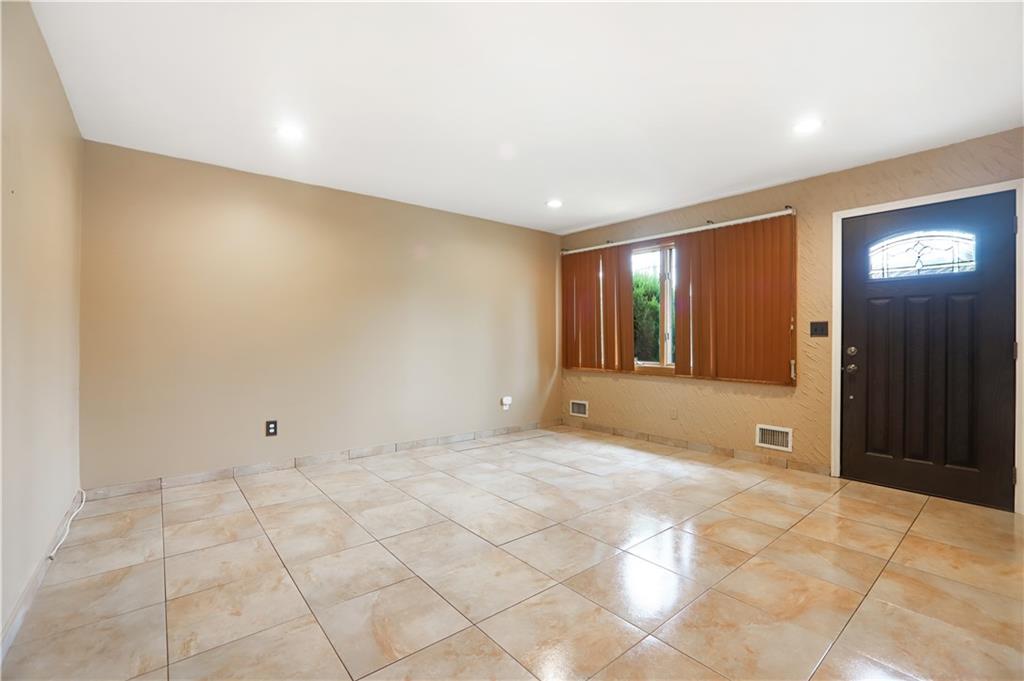 273 Ramona Avenue Image 4