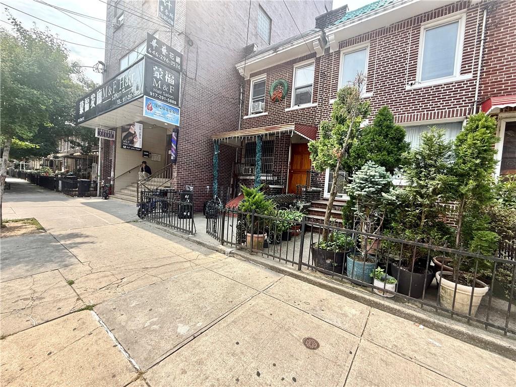 816 53rd Street Image 2