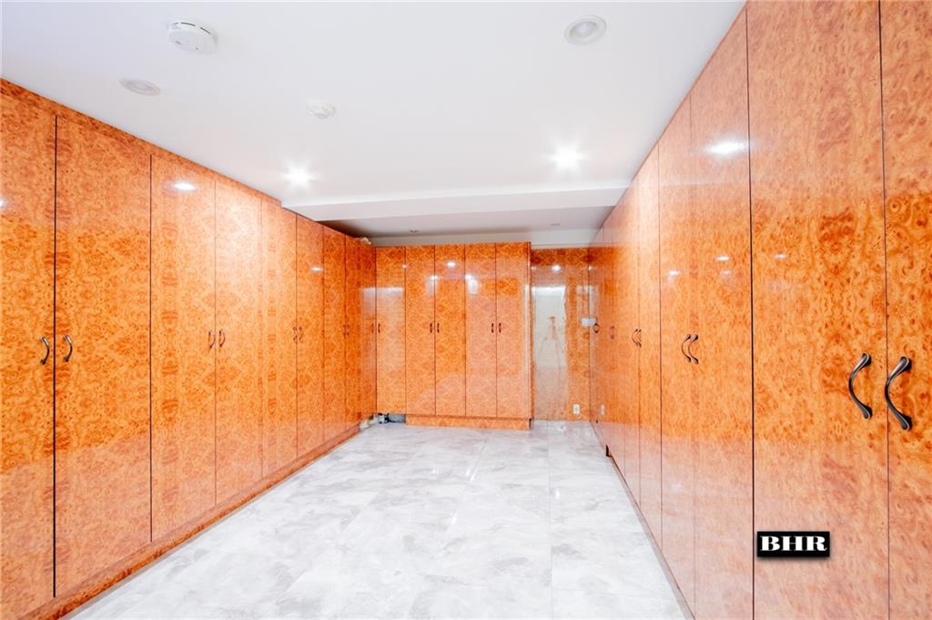 4094 Ocean Avenue, Brooklyn, New York, 11235 image 34