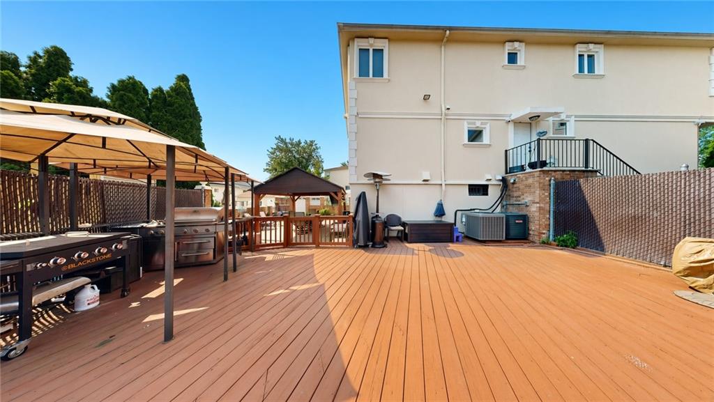 247 Shotwell Avenue, Staten  Island, New York, 10312 image 15