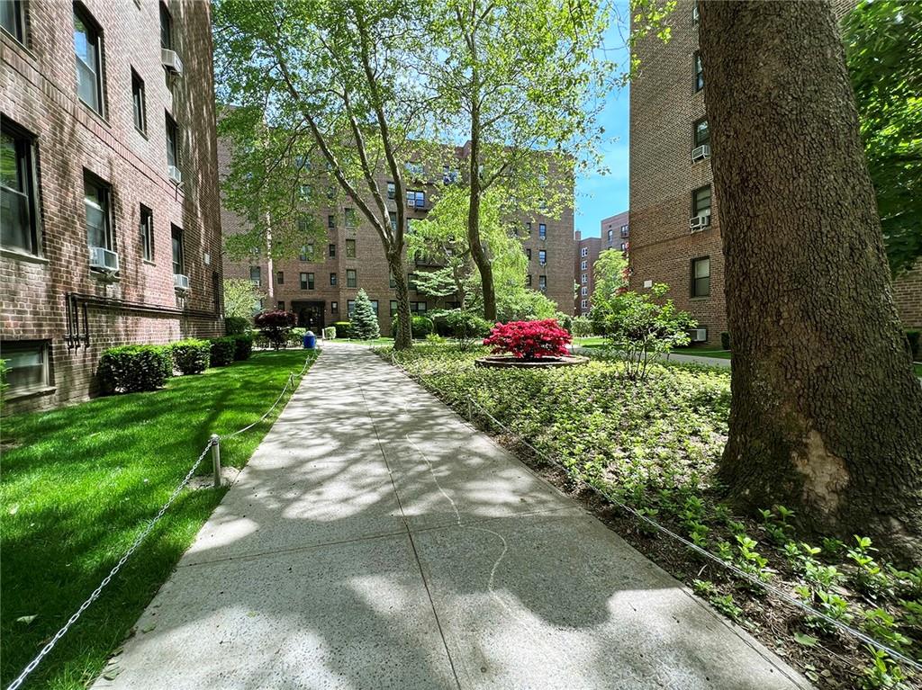 2719 East 28th Street 3F, Brooklyn, New York, 11235 image 9