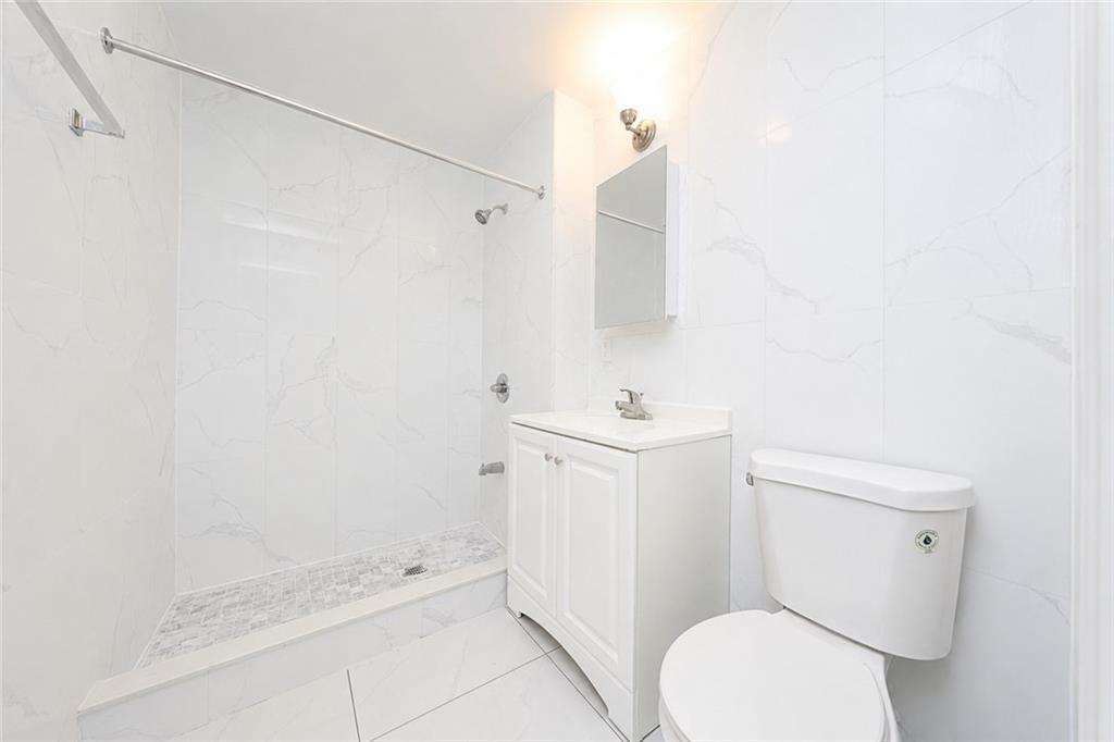 921 60th Street 6A, Brooklyn, New York, 11219 image 10