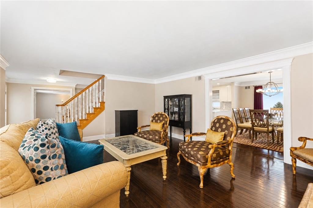 548 Lamont Avenue, Staten  Island, New York, 10312 image 8