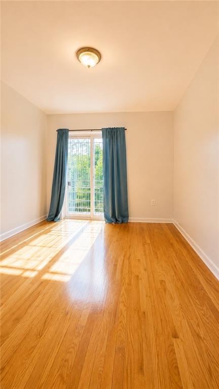 114-63 Dalian Court, Queens, New York, 11356 image 31