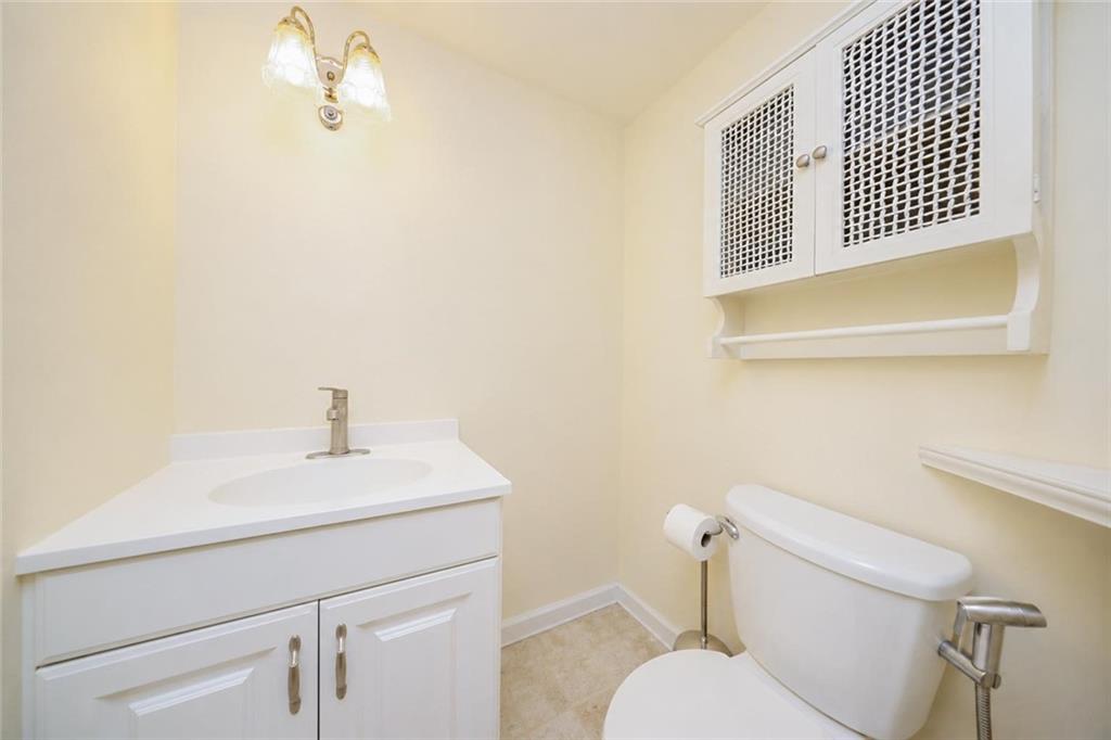38 Stone Lane 38, Staten  Island, New York, 10314 image 14
