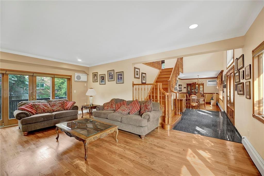 2306 East 70th Street Image 1