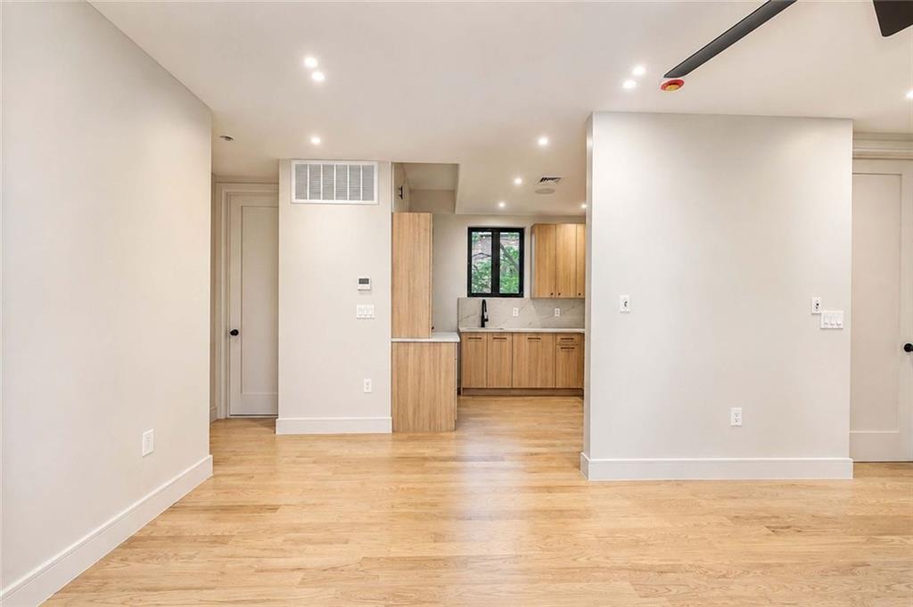 4433 Bedford Avenue, Brooklyn, New York, 11229 image 15