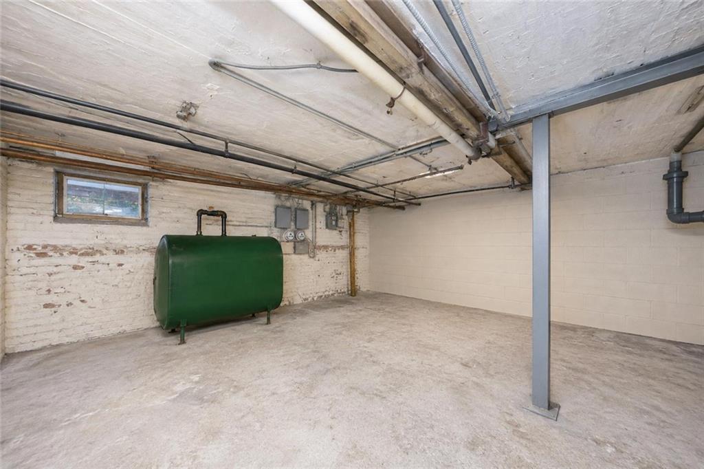 489 East 3rd Street, Brooklyn, New York, 11218 image 17