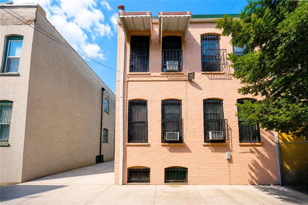 489 East 3rd Street, Brooklyn, New York, 11218 image 21