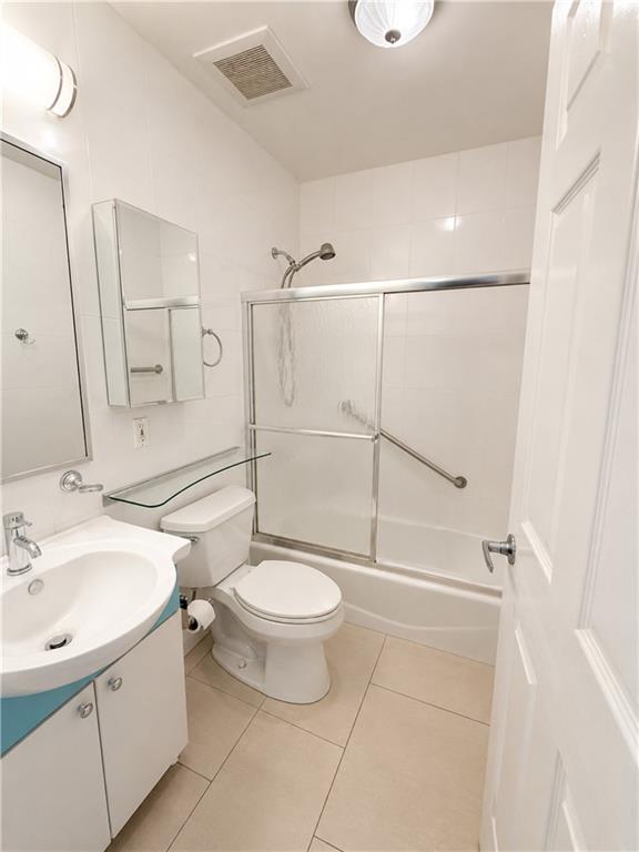 1062 67th Street 2A Image 3