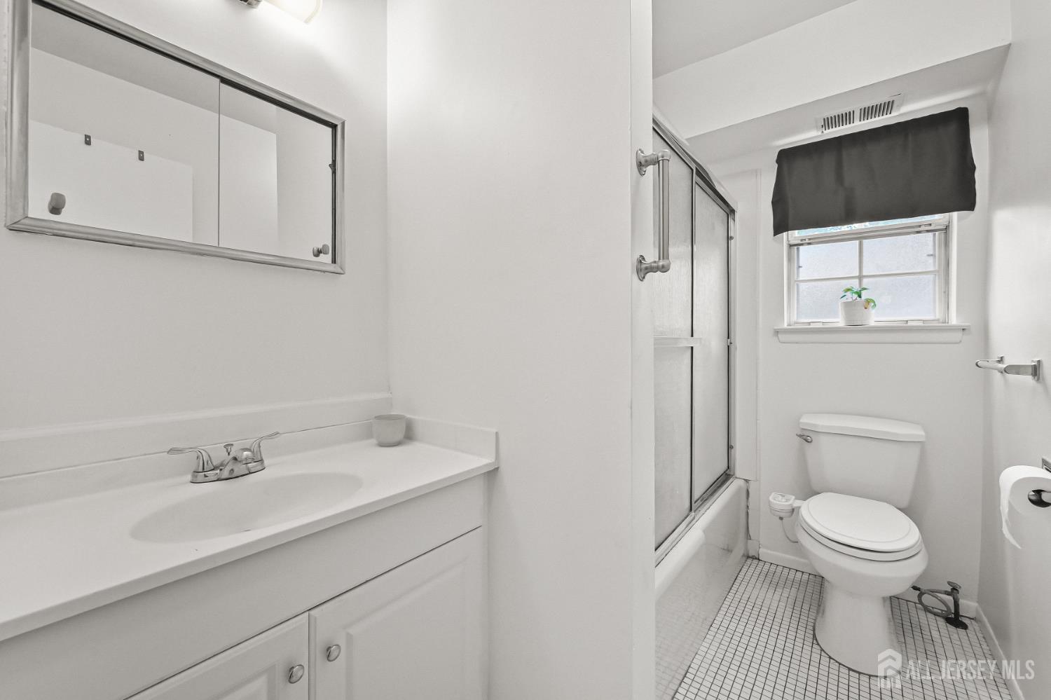 67 Galewood Drive B, Old Bridge, NJ, 07747 image 14