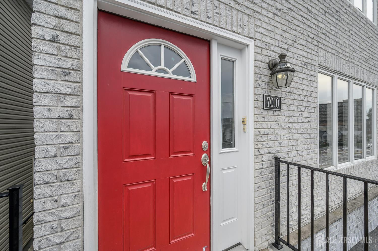 7010 Grand Avenue Image 3