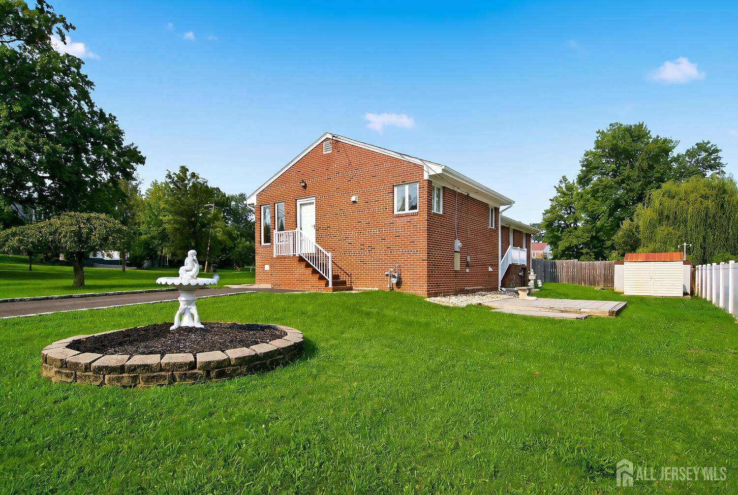 189 Kensington Avenue, Colonia, NJ, 07067 image 39
