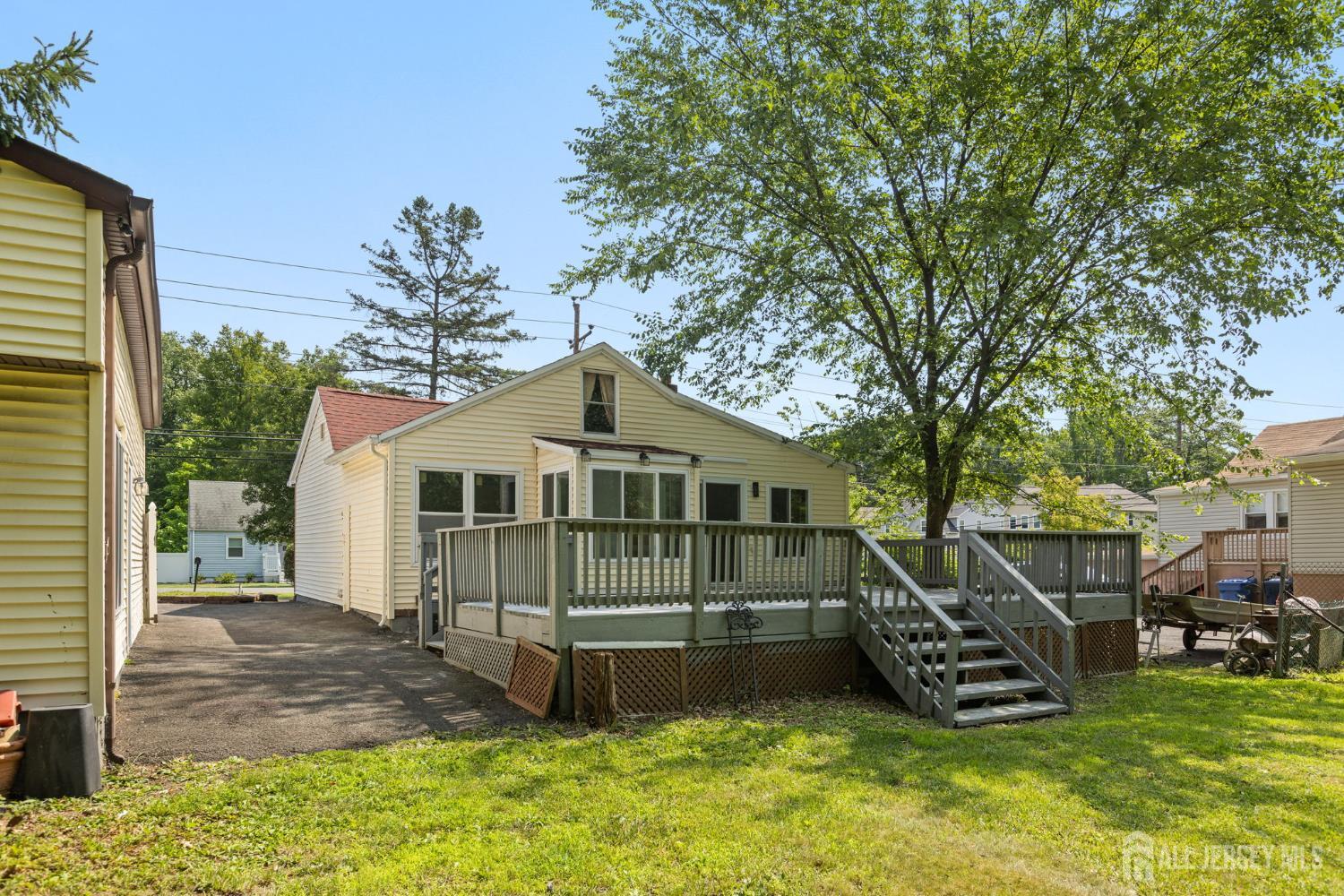 618 Wood Avenue, North Brunswick, NJ, 08902 image 18