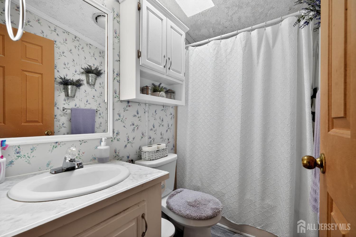 4 South Drive, East Windsor, NJ, 08520 image 19