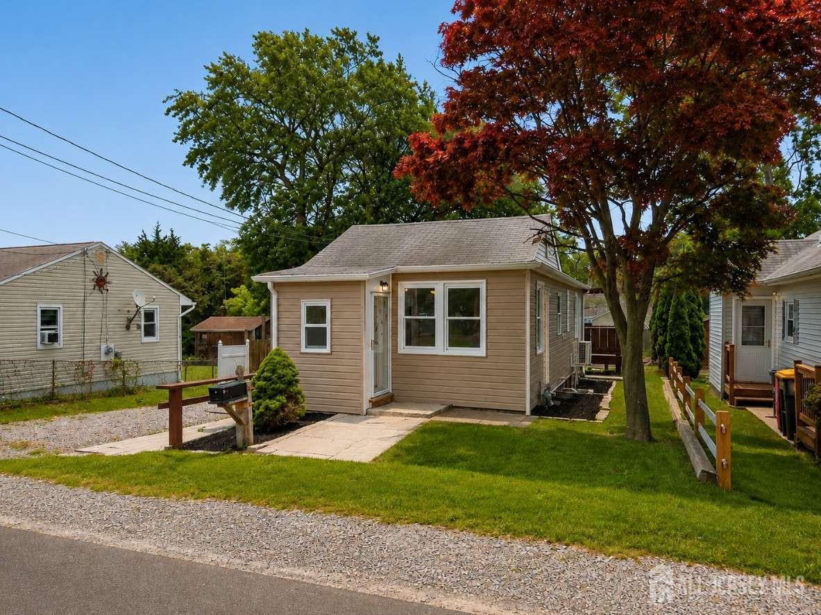 617 Greenwood Avenue Image 1