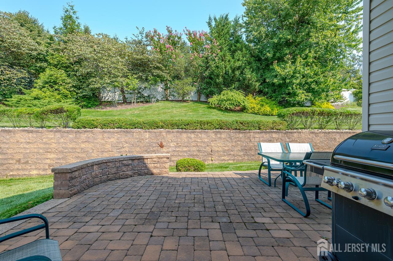 19 Troon Court Image 1