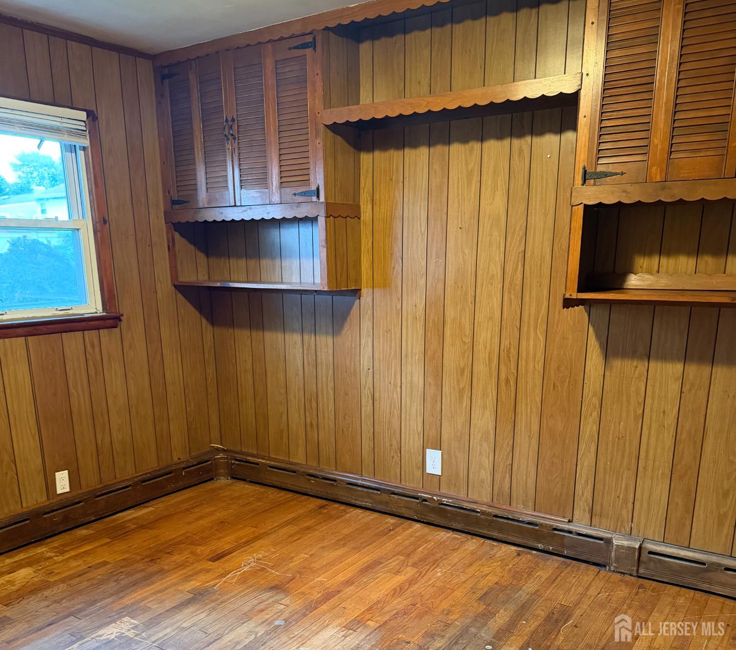 38 Raritan Avenue Image 2