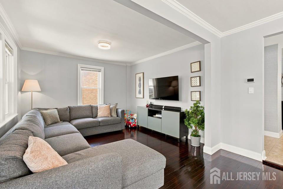 10 Krumb Street Image 5