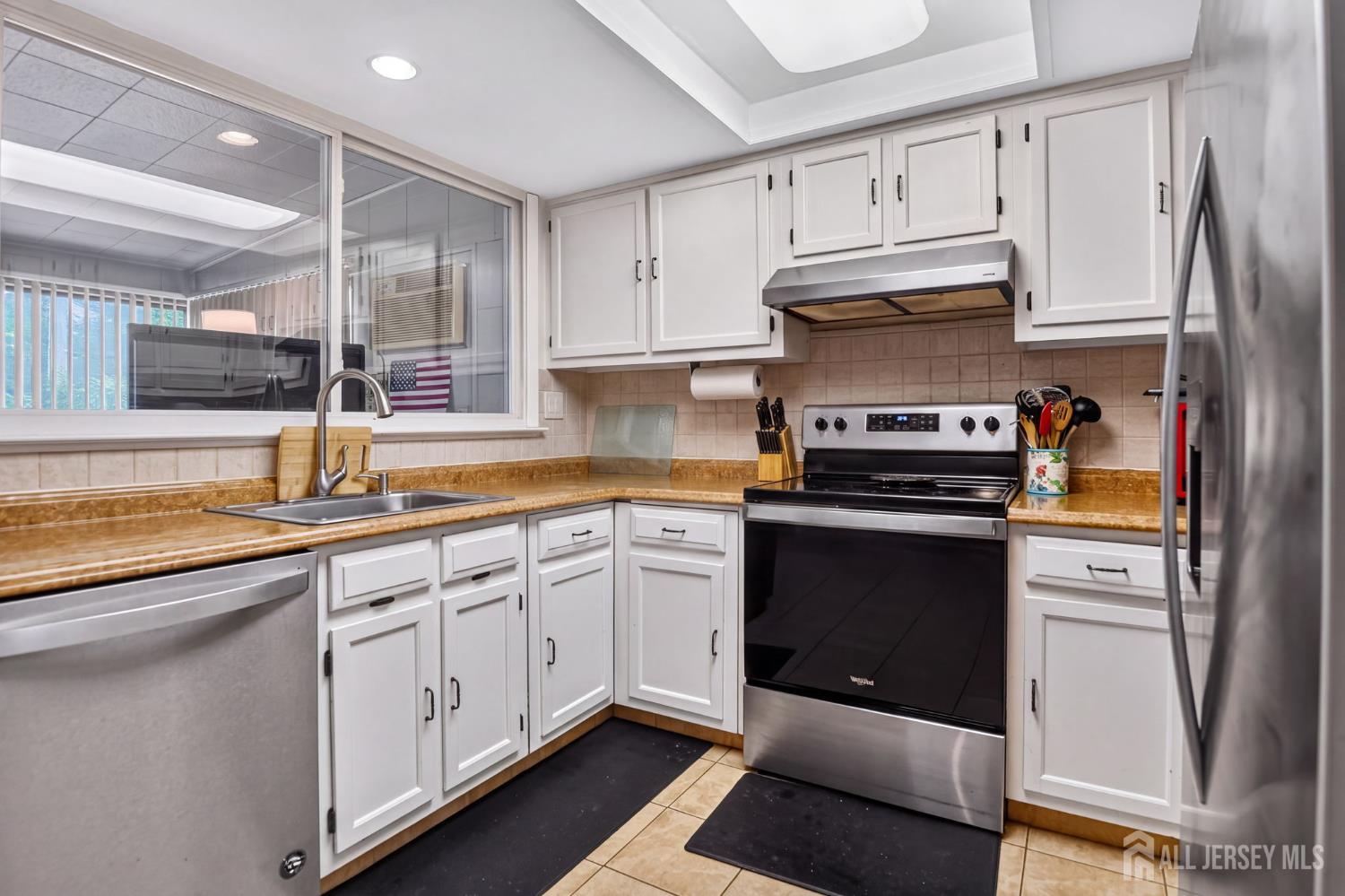 130-A Balsam Plaza, Monroe, NJ, 08831 image 10