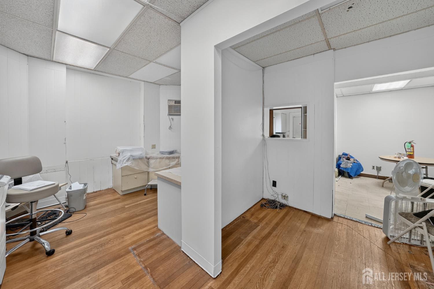 137 Livingston Avenue, New Brunswick, NJ, 08901 image 17
