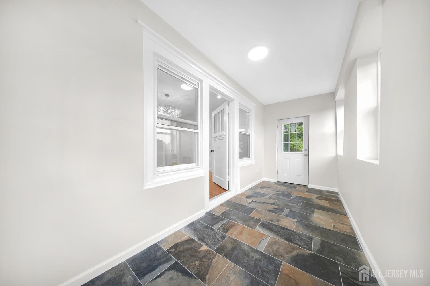 16 Lincoln Avenue Image 4