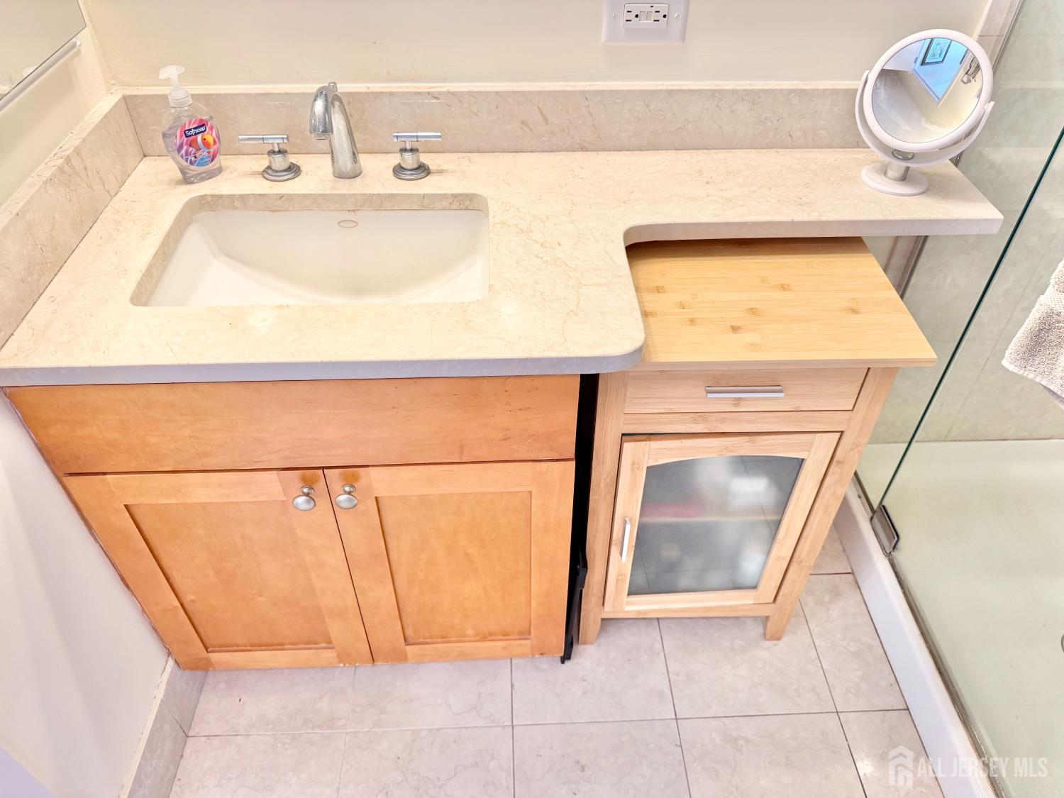 1 Spring Street 2204, New Brunswick, NJ, 08901 image 43