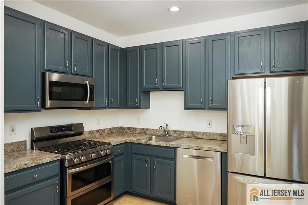 258 Pinelli Drive 258, Piscataway, NJ, 08854 image 11