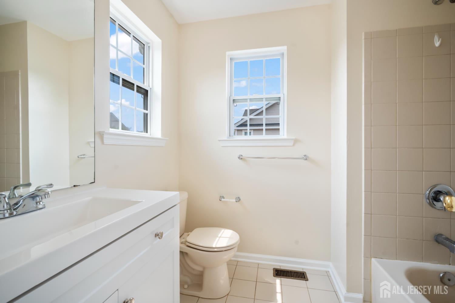 13 Ronald Drive, Franklin Twsp, NJ, 08873 image 14
