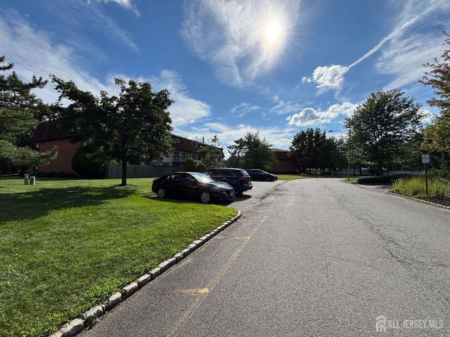 6005 N Oaks Boulevard, North Brunswick, NJ, 08902 image 27