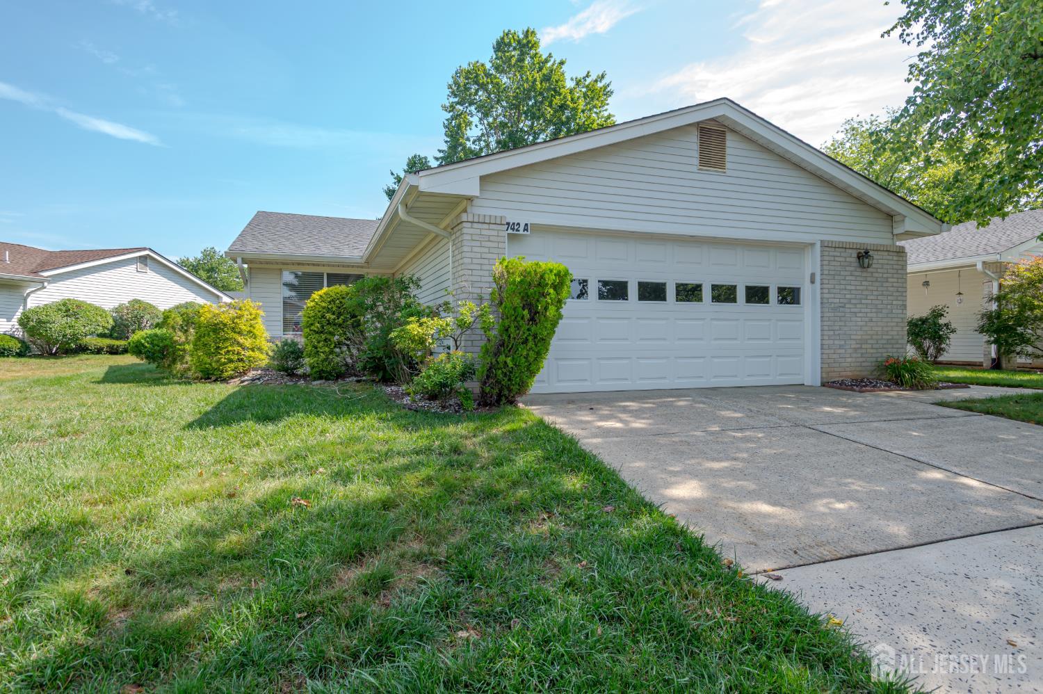 742-A Pompton Road Image 2