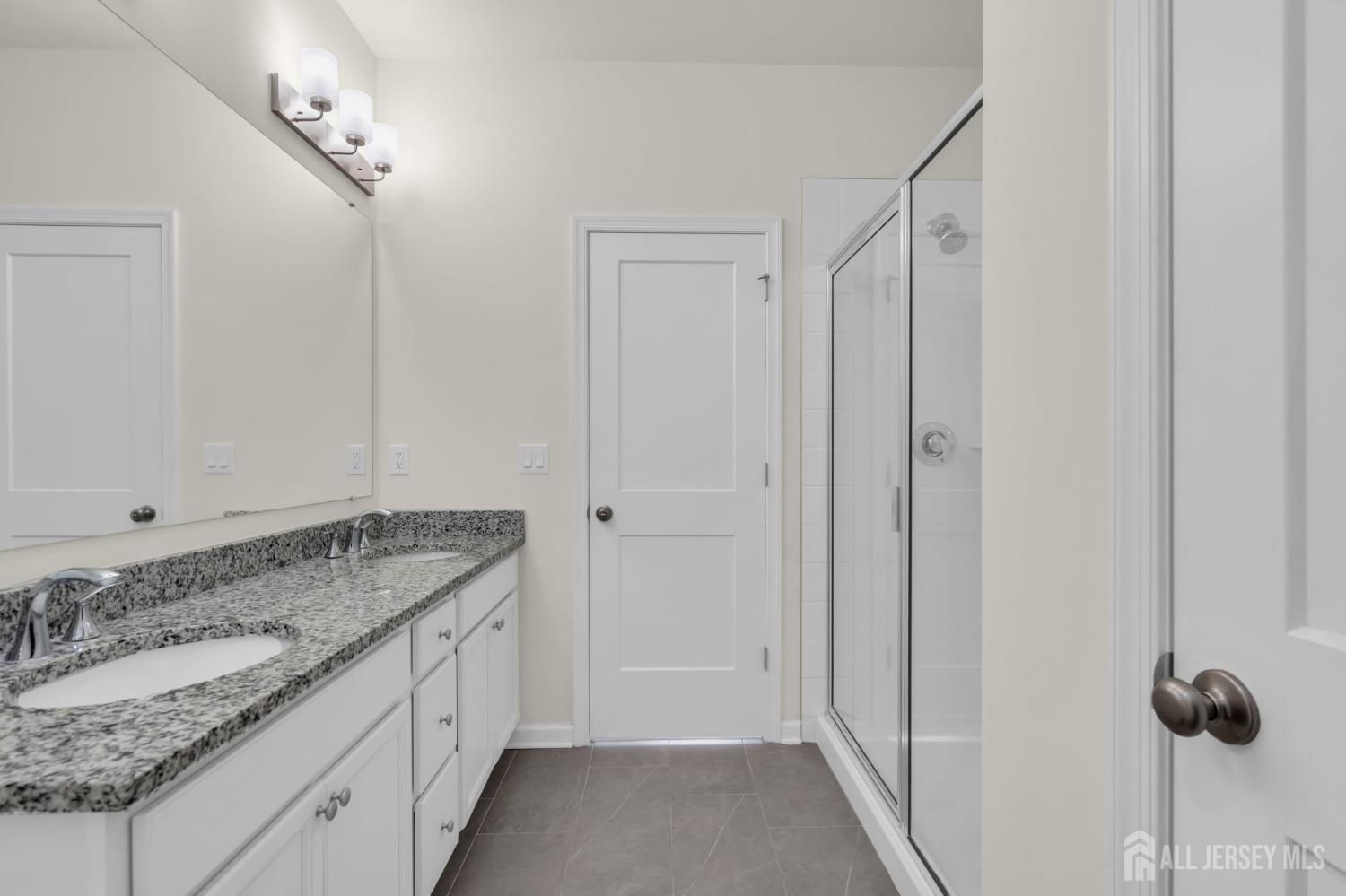 734 Station Road, Dunellen, NJ, 08812 image 33