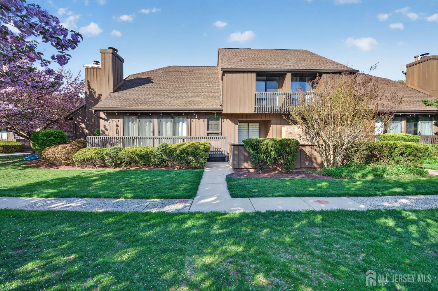 66 Kingsberry Drive, Franklin Twsp, NJ, 08873