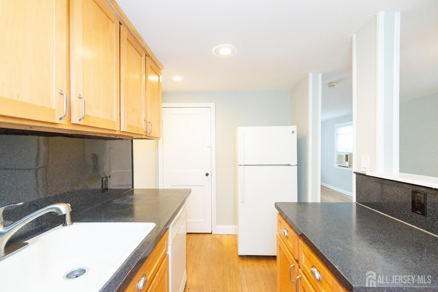11 Mayfield Place, Metuchen, NJ, 08840 image 14