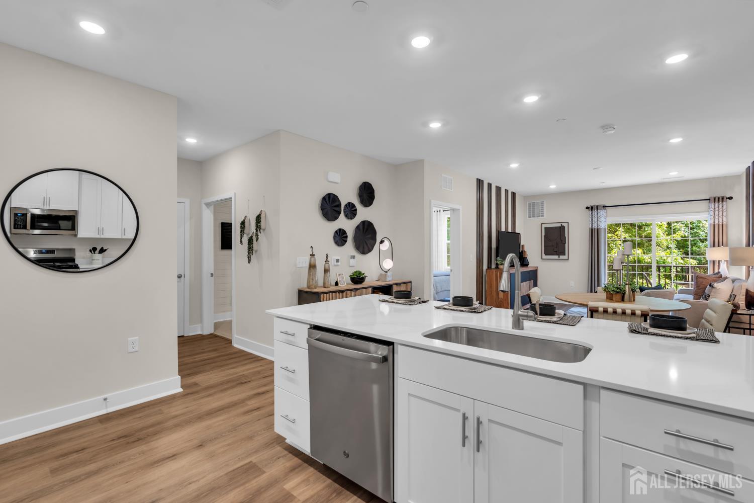 29307 Radford Court Image 4