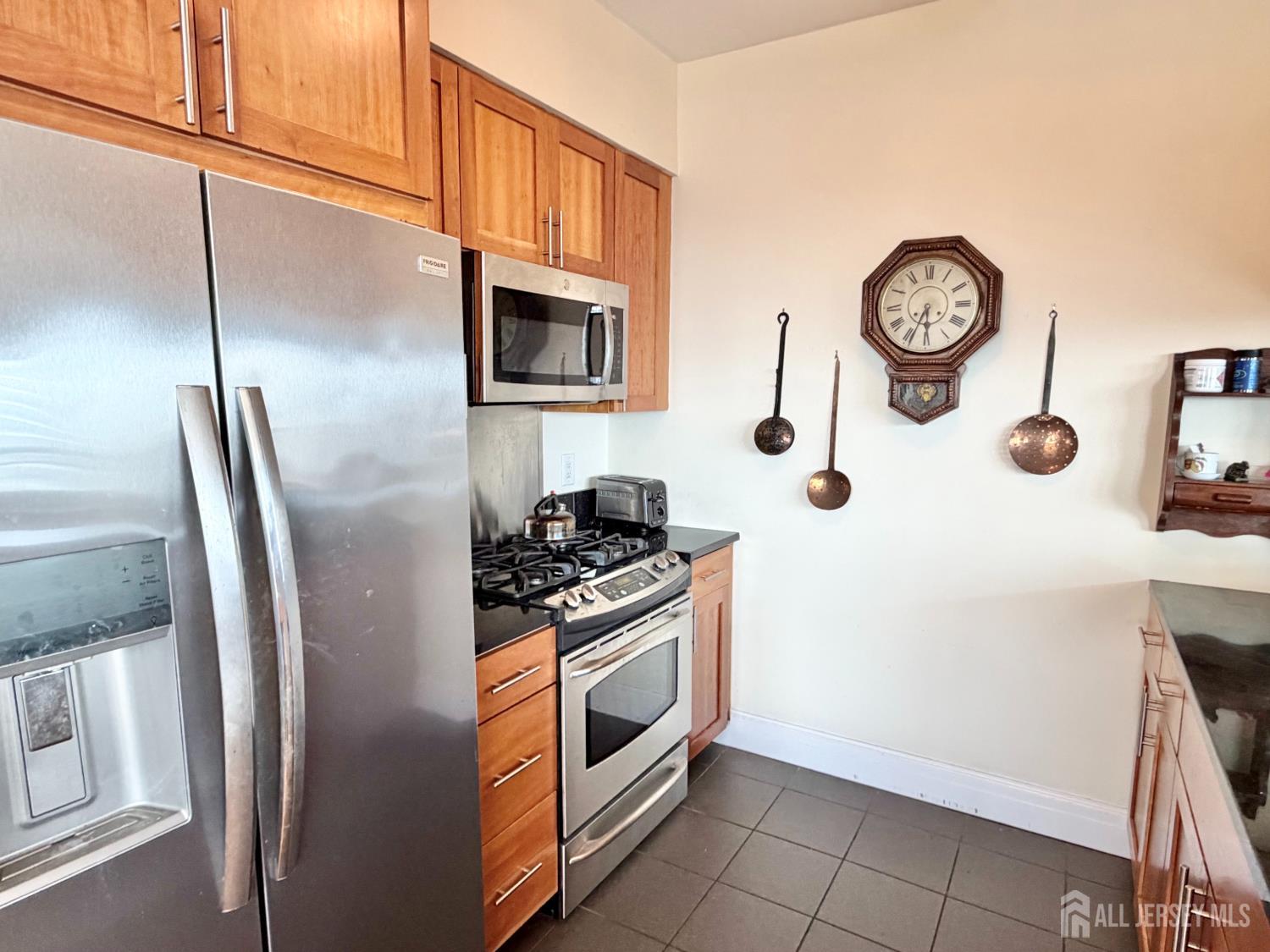 1 Spring Street 2204, New Brunswick, NJ, 08901 image 27