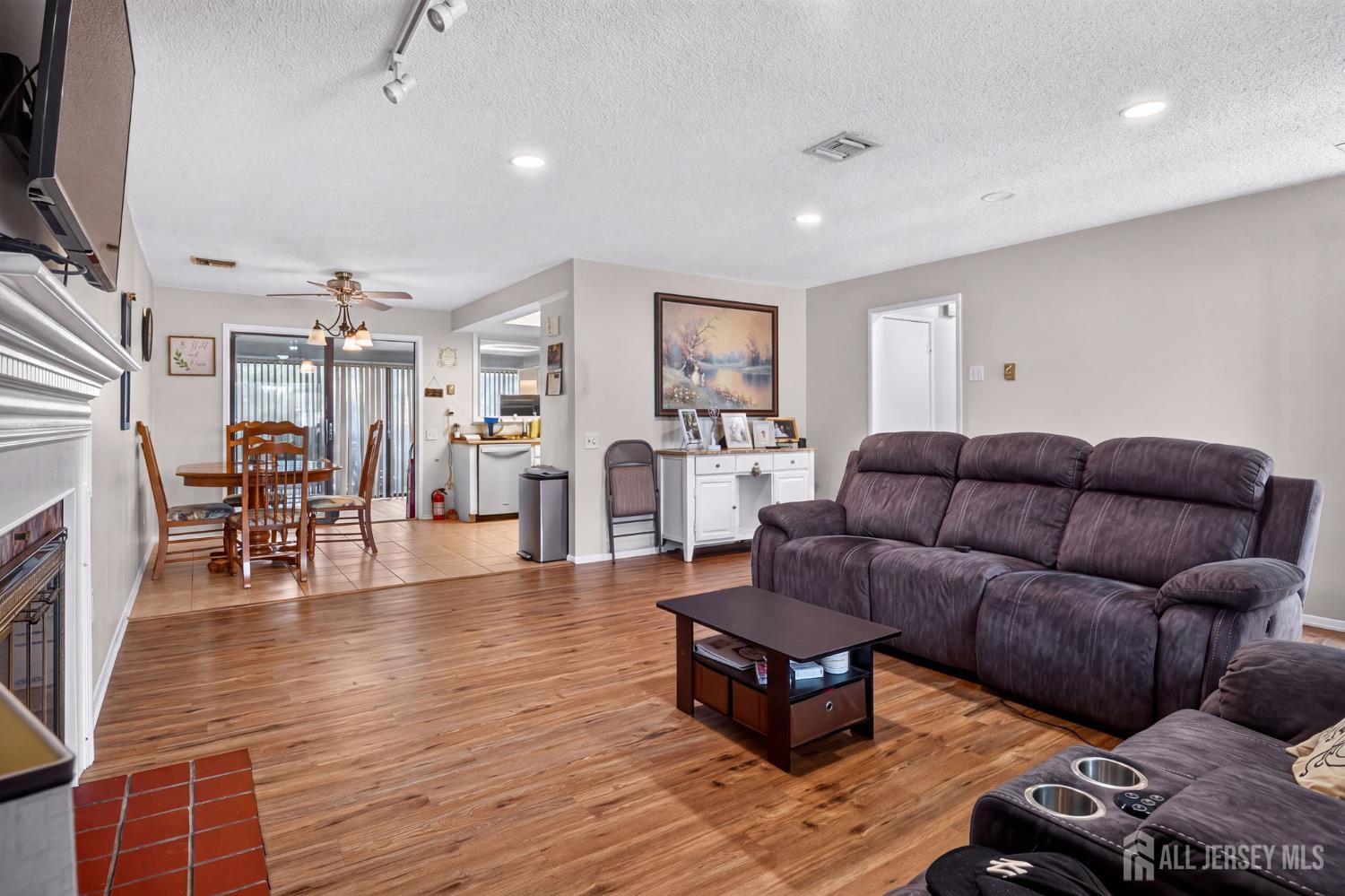 130-A Balsam Plaza, Monroe, NJ, 08831 image 6