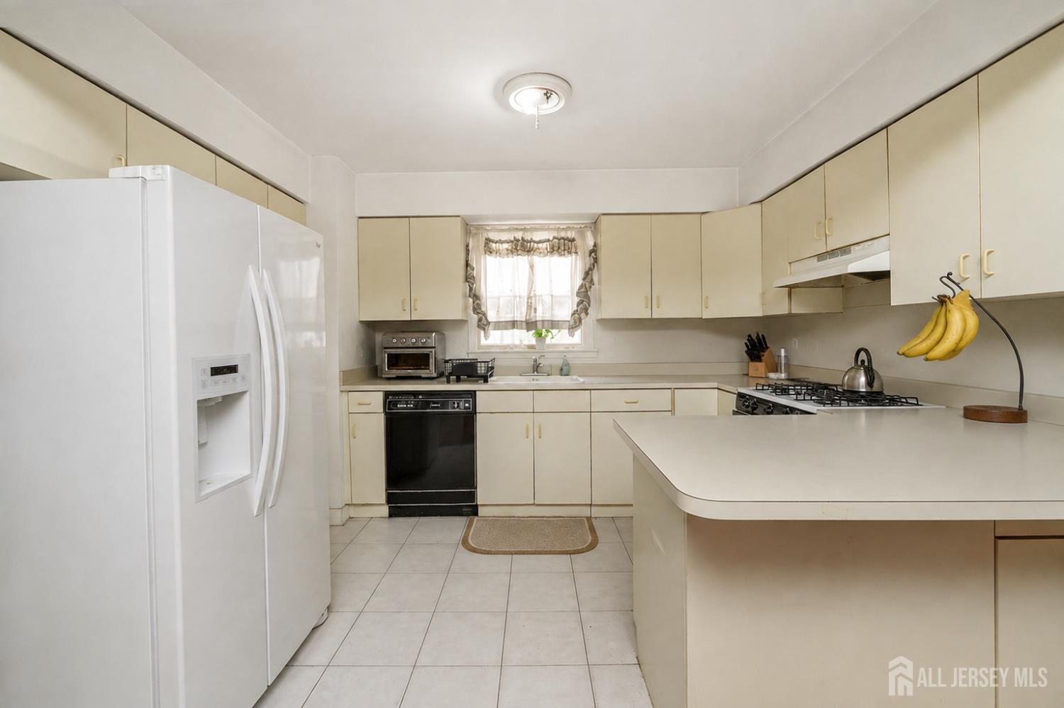 7010 Grand Avenue, North Bergen, NJ, 07047 image 29
