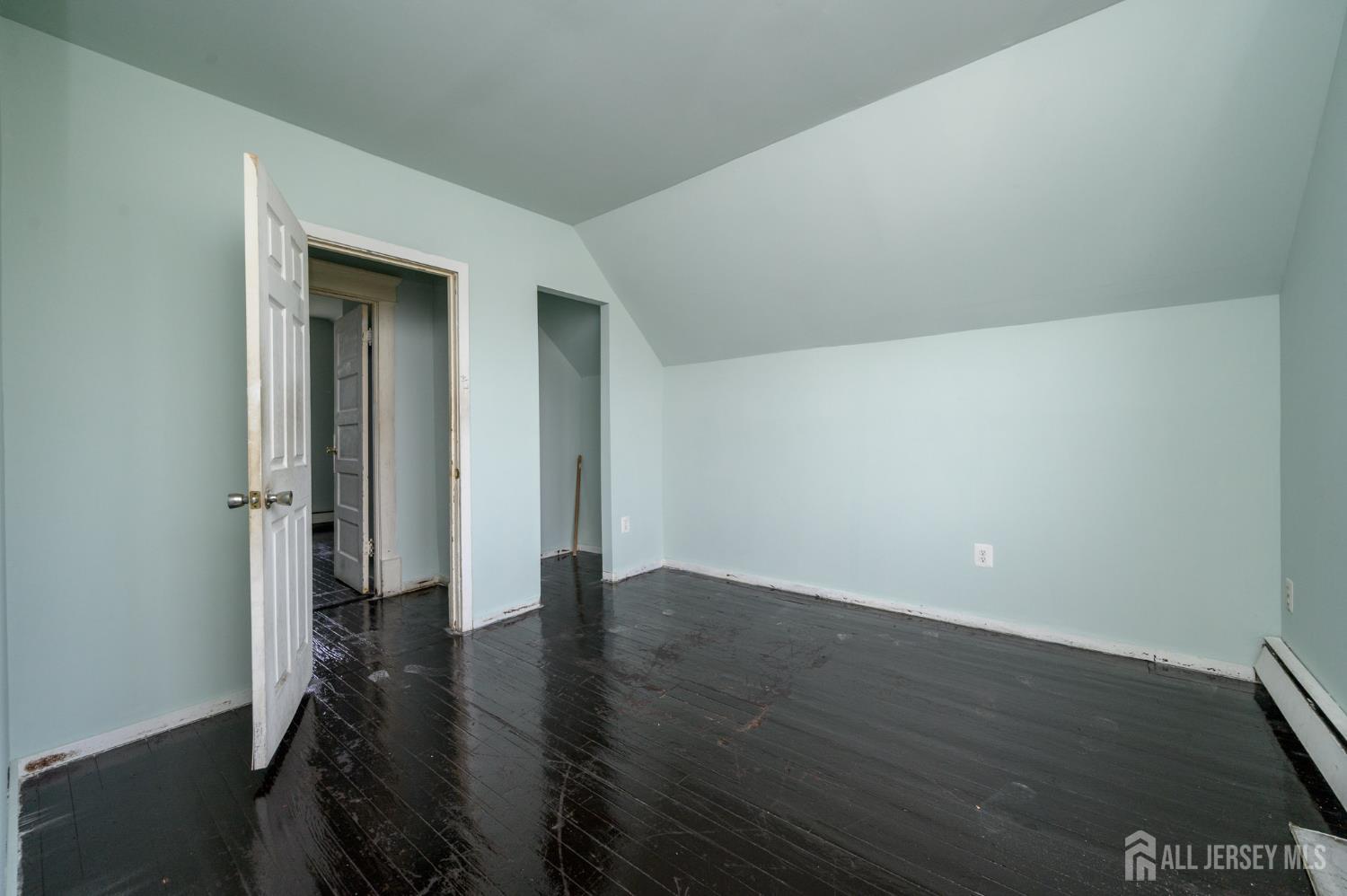 313 Wagner Avenue, Perth Amboy, NJ, 08861 image 15